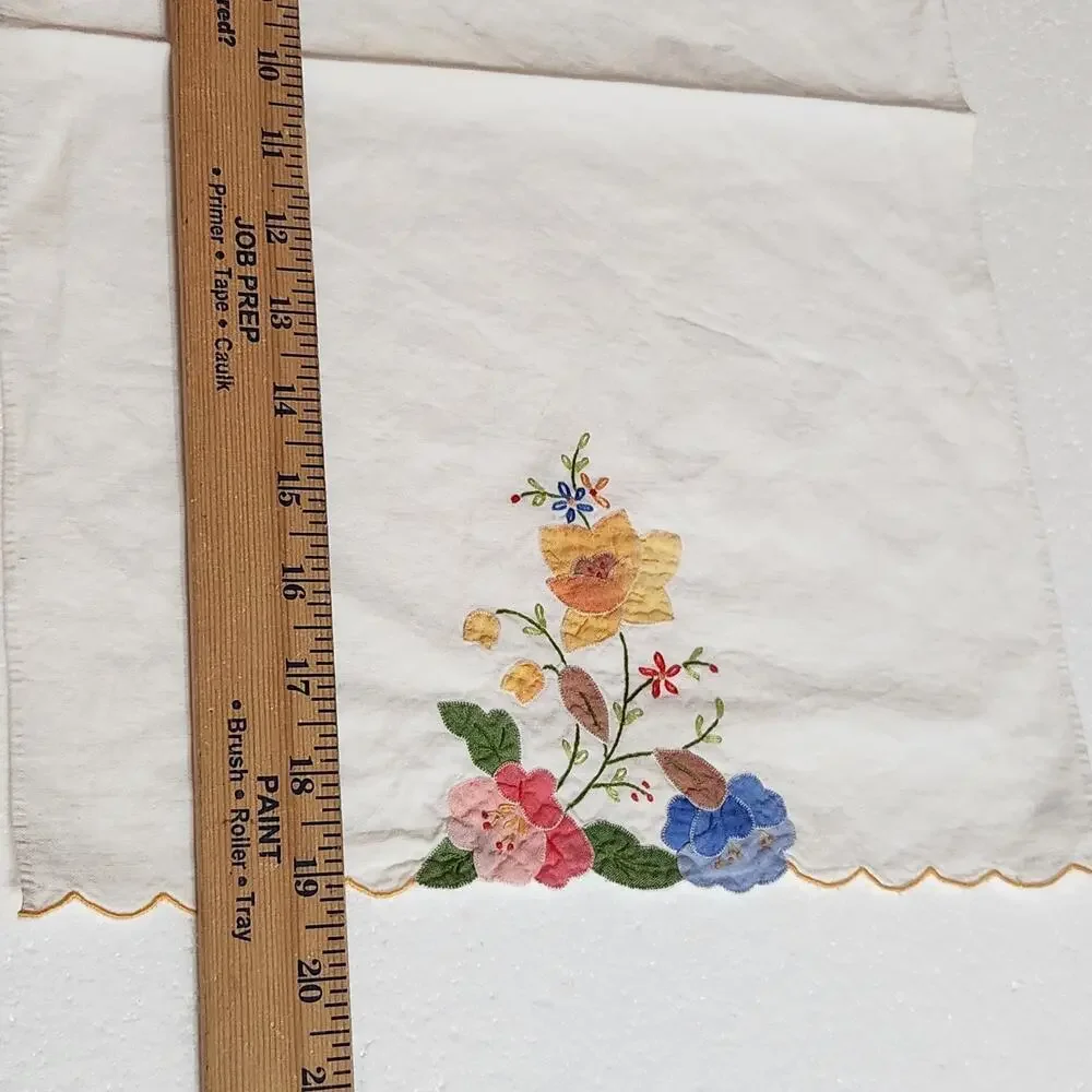VTG Cottage Tea Towels 4 Heart Flowers Linen Kitchen Colorful Grandma Country